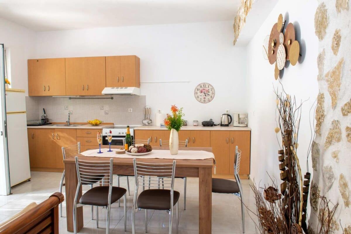 Atlantic Cave Haven-Seaside, Fully Equipped Apartment Колимбия Екстериор снимка